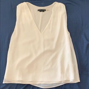 White Alice + Olivia base top XS